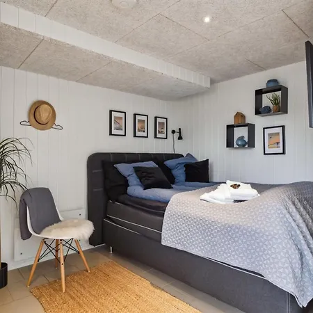 Sinika - 100m From The Sea By Interhome *